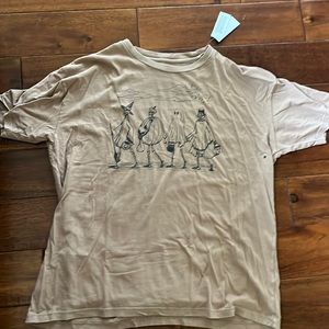 American Eagle oversized Halloween t shirt